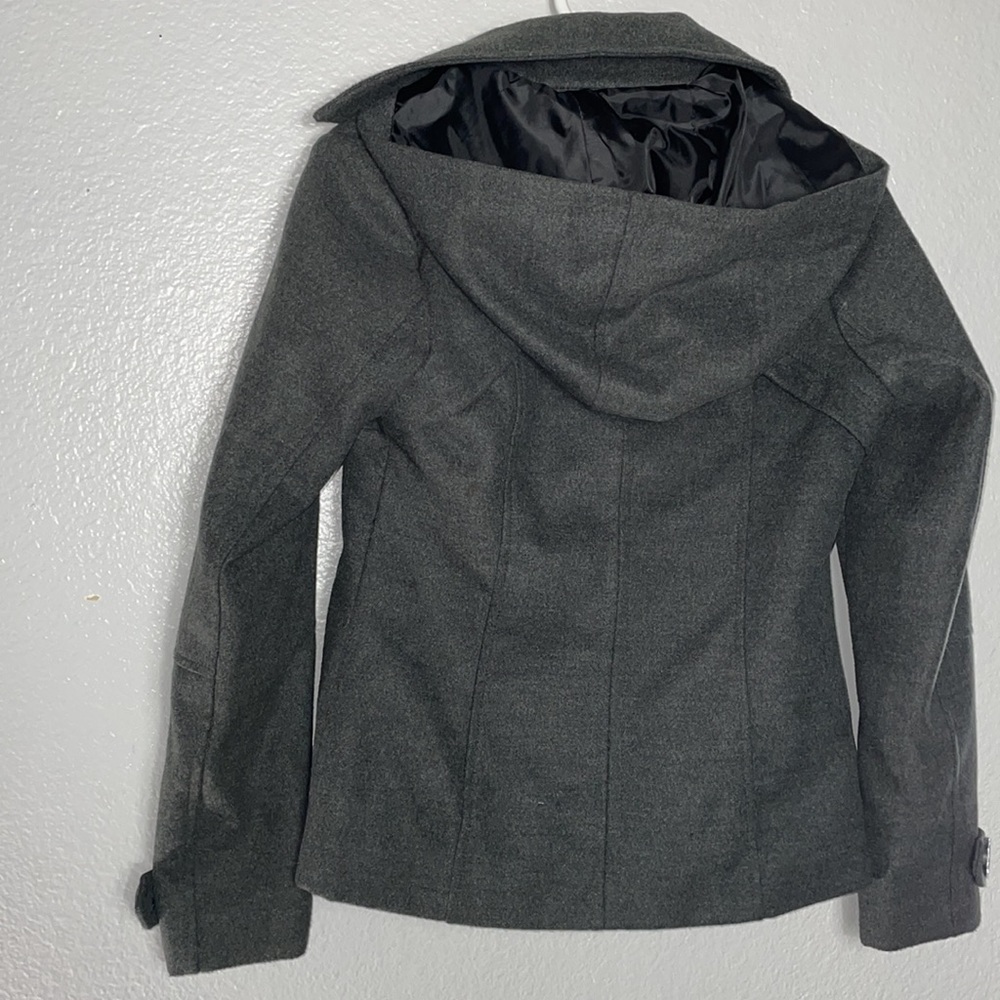 Coat - Picture 4 of 7
